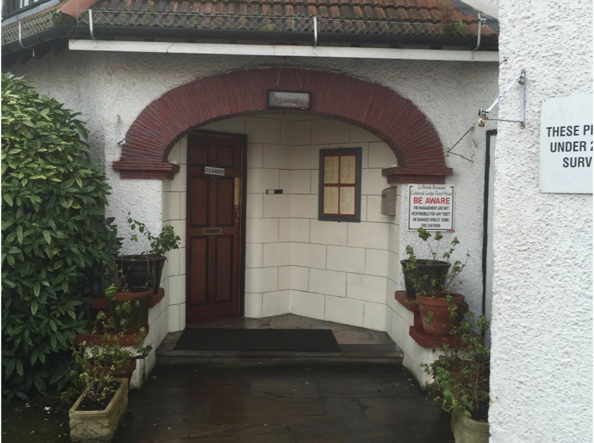 Colnbrook Lodge Guest House Slough Exterior photo